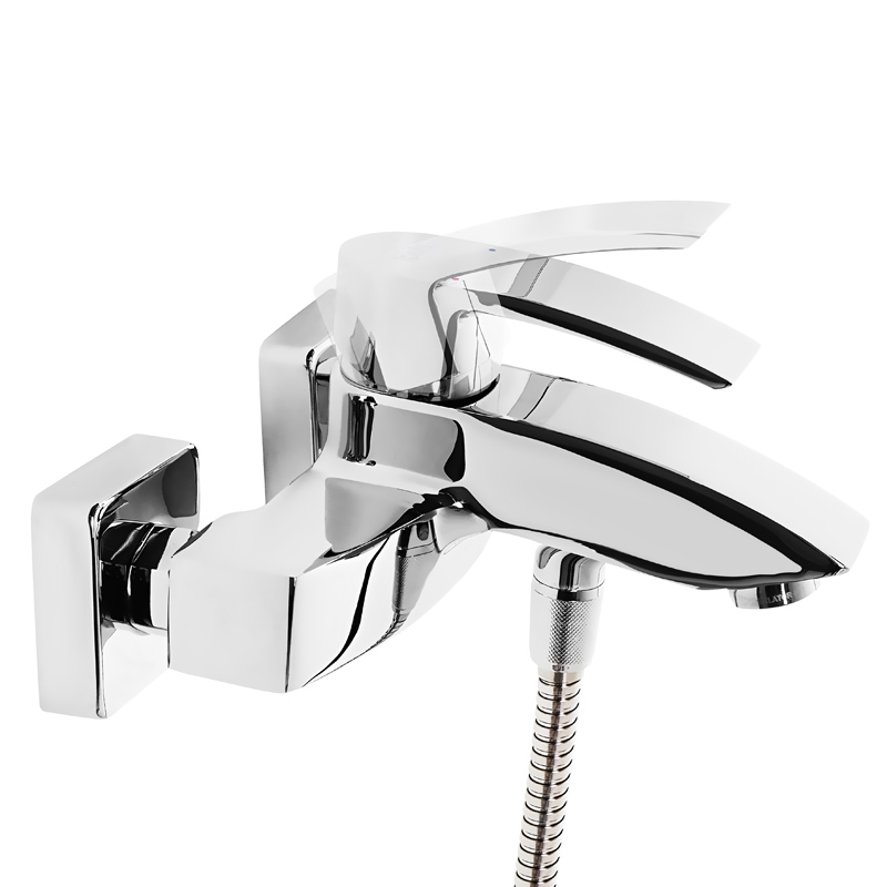 Смеситель для ванны комплектный Vane IDDIS YA23177C